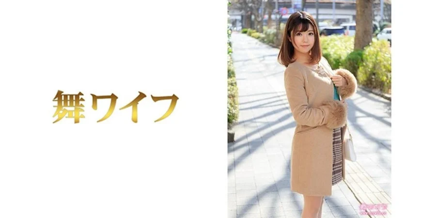 HRSM-001 アスリートハンター 肉体観察と競技場内生挿れ中出しブッかけチカン